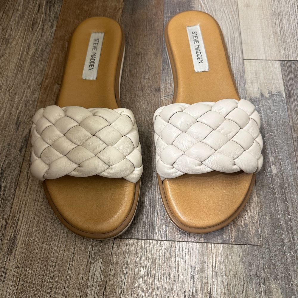 Steve Madden Women's Cream Slide Sandals